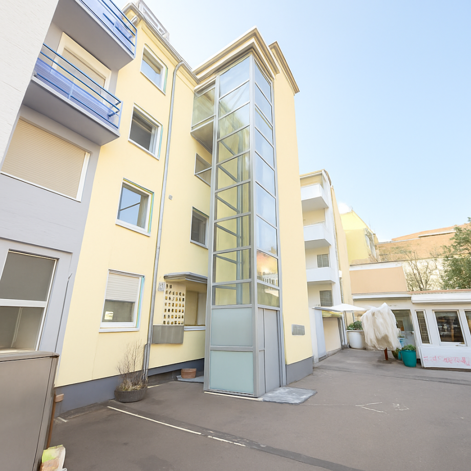 Hauseingang Etagenwohnung Heidelberg