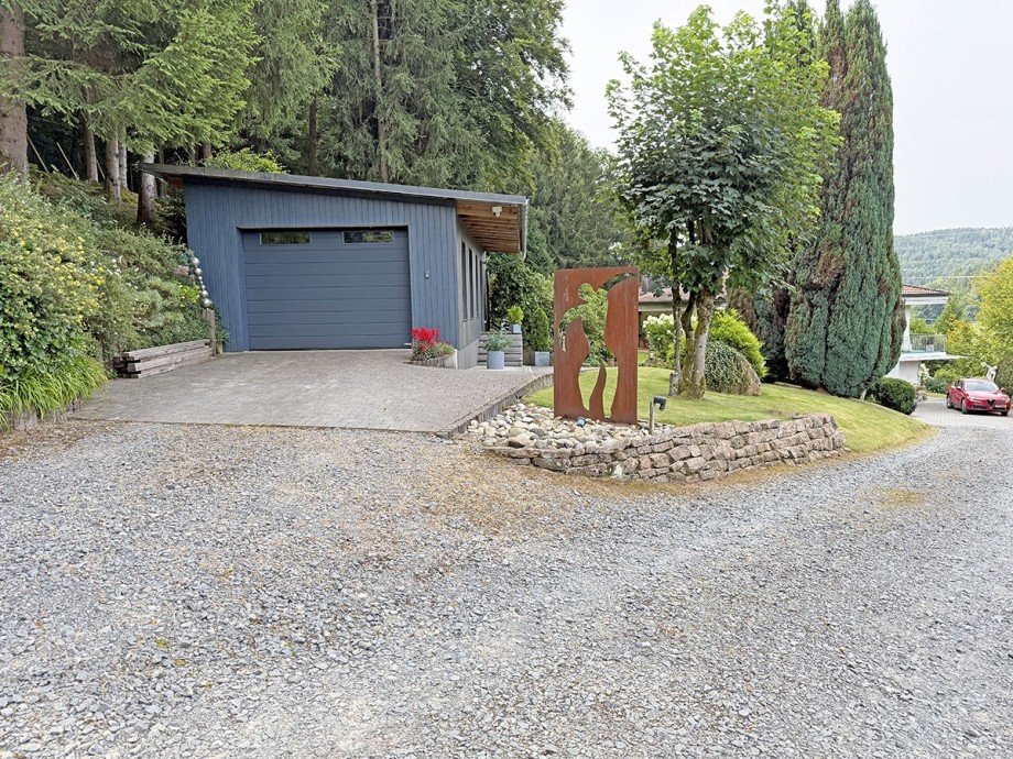 Gro�e extra Garage Einfamilienhaus Oberzent