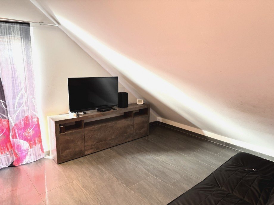 Schlafzimmer 3 im DG Einfamilienhaus Altlu�heim