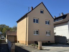 Hauptbild Zentral & ruhig: Ein- bis Zweifamilienhaus mit Entwicklungsm�glichkeiten auf 777 m�