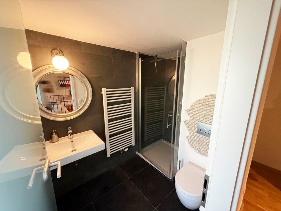 Badezimmer4 Kellergeschoss Doppelhaush�lfte Freinsheim