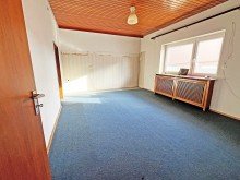 Zimmer BIETERVERFAHREN! Sanierungsbed�rftige Doppelhaush�lfte mit Umbau- und Erweiterungspotential!