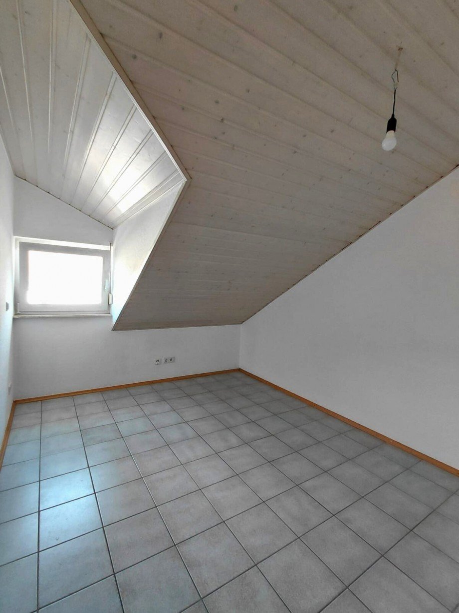 DG-Zimmer 2 Doppelhaush�lfte Dielheim